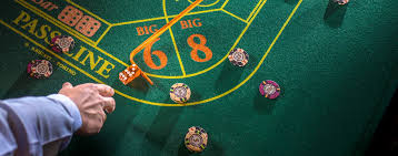 Зеркало Casino Wilder